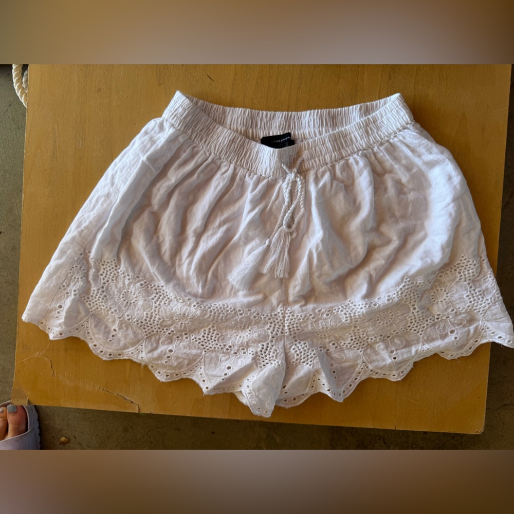 Atmosphere White Eyelet Lace Shorts